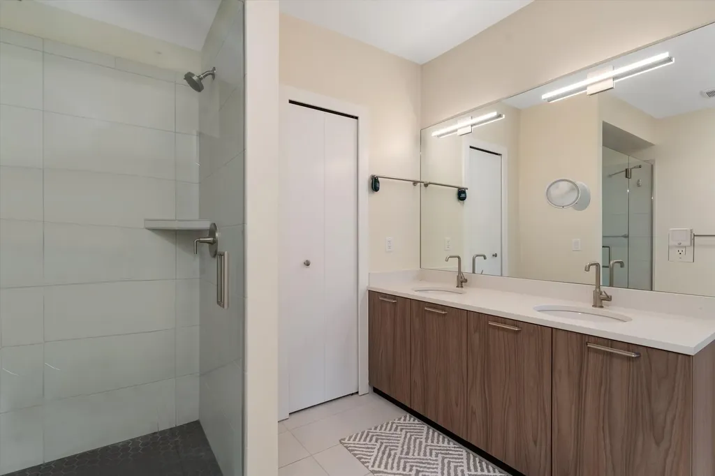 218 W Kingsley Street Ann Arbor City MI 48103