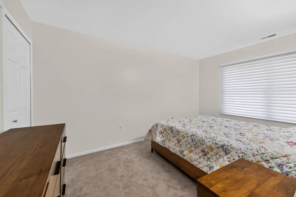 8217 Grays Drive Grosse Ile Township MI 48138