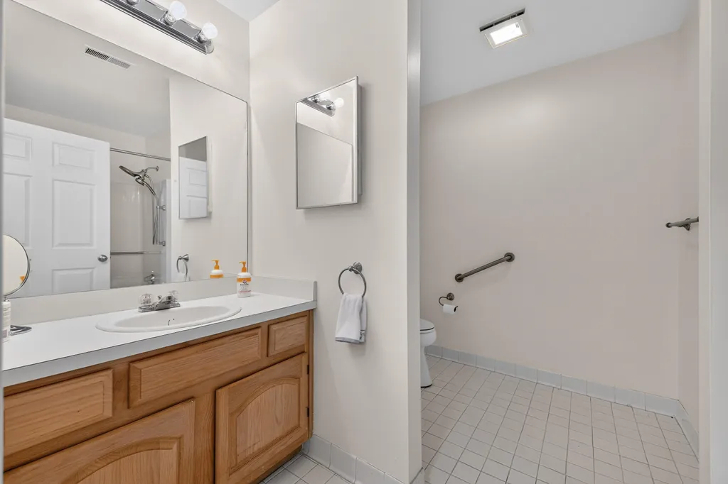 8217 Grays Drive Grosse Ile Township MI 48138