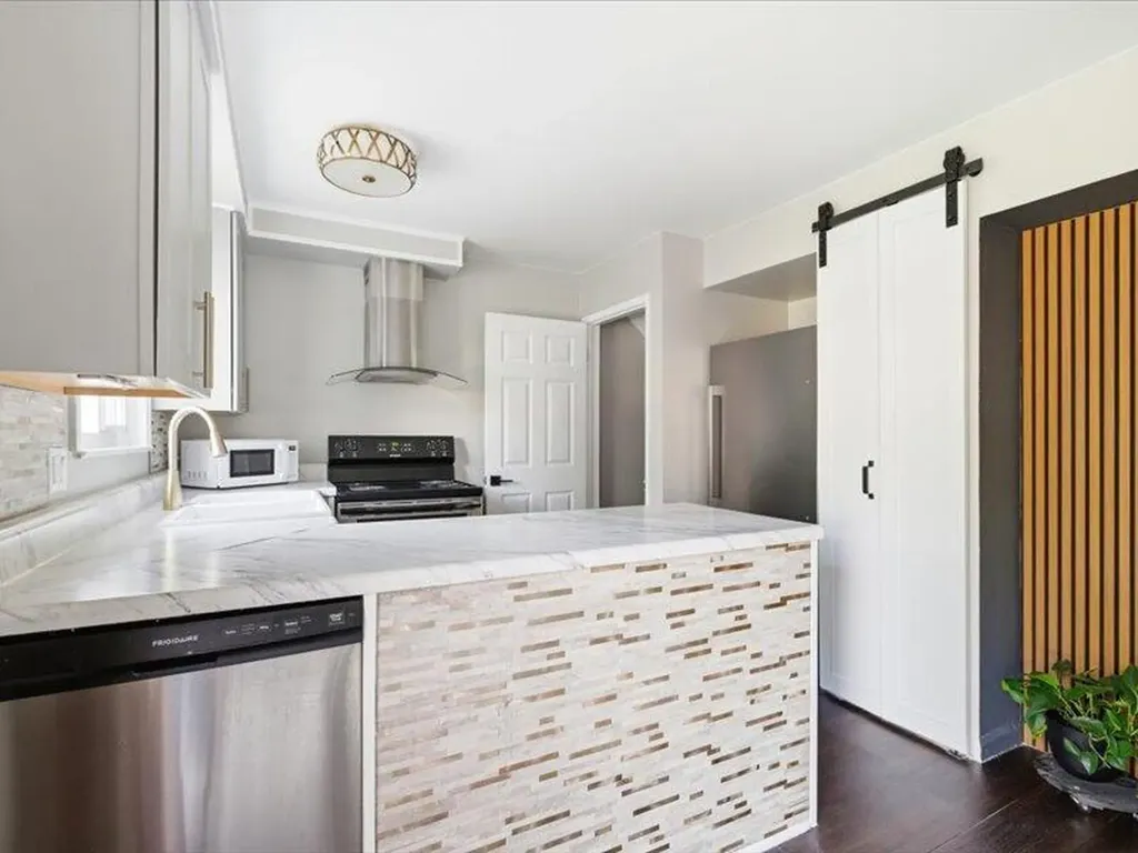 3148 Williamsburg Road Ann Arbor City MI 48108