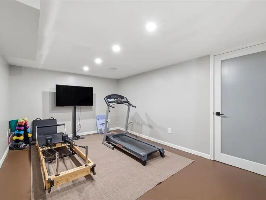 3148 Williamsburg Road Ann Arbor City MI 48108