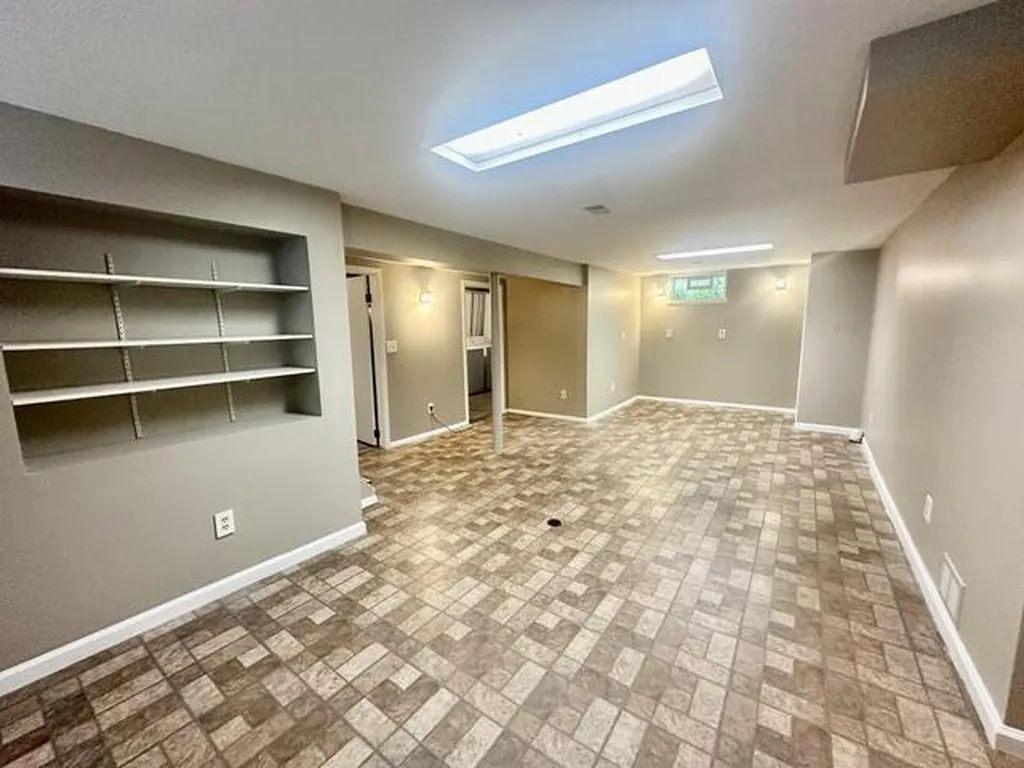 22058 Lambrecht Avenue Eastpointe City MI 48021