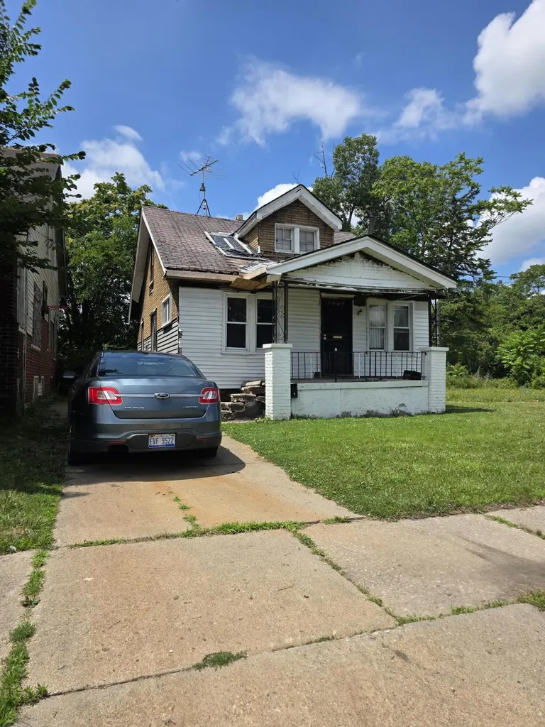 19133 Omira Street Detroit City MI 48203