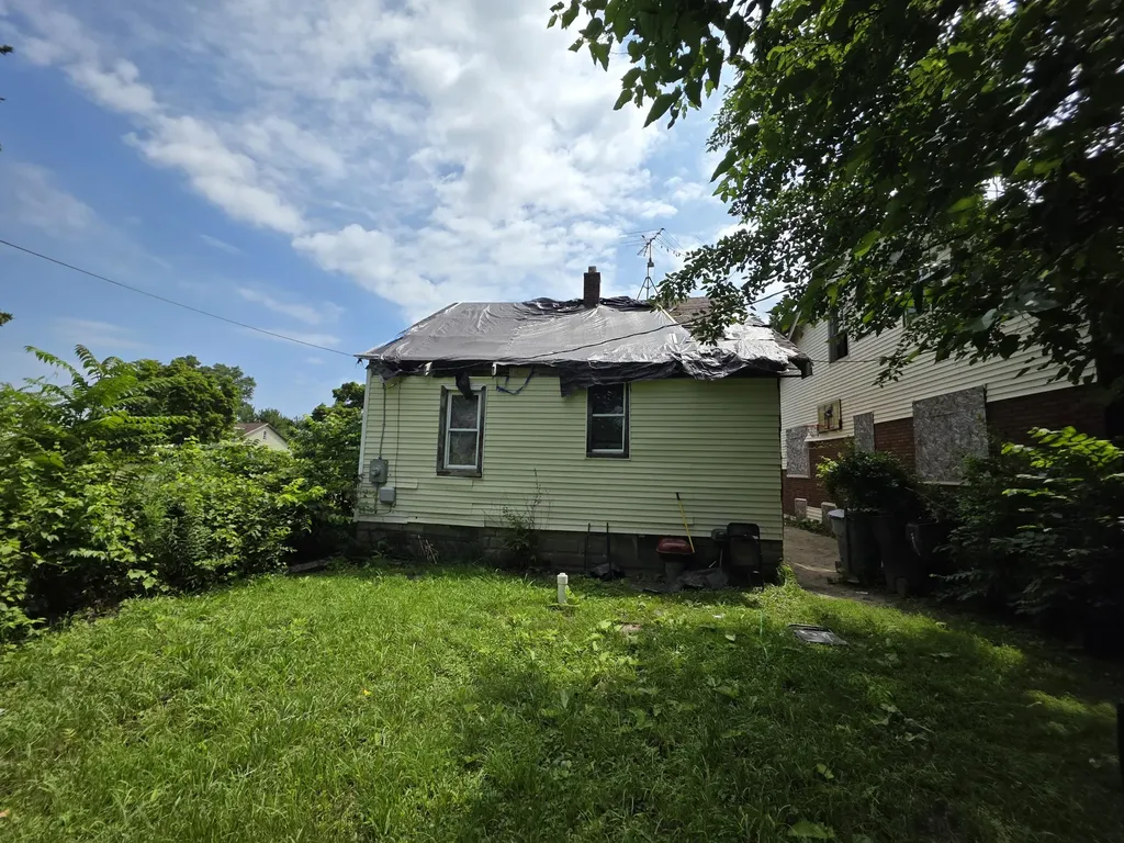19133 Omira Street Detroit City MI 48203