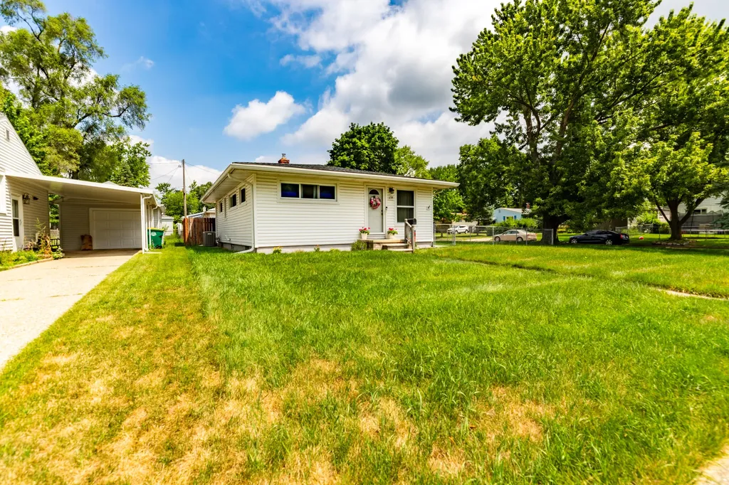 1195 Oak Street Ypsilanti Charter Township MI 48198