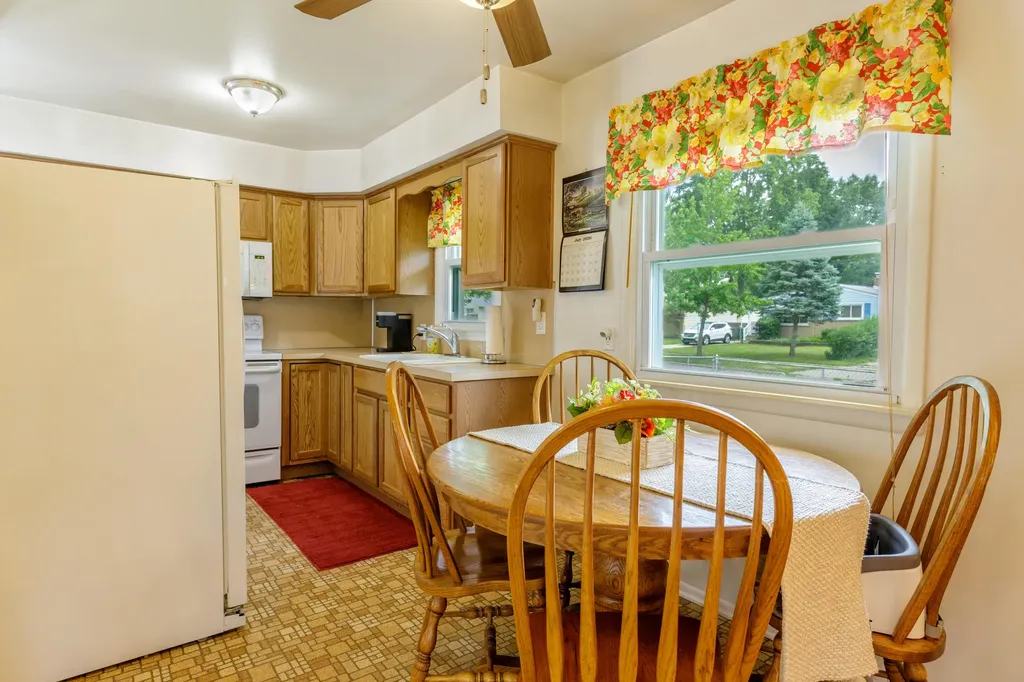 1195 Oak Street Ypsilanti Charter Township MI 48198