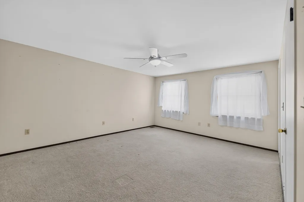 15661 Cumberland Street Riverview City MI 48193