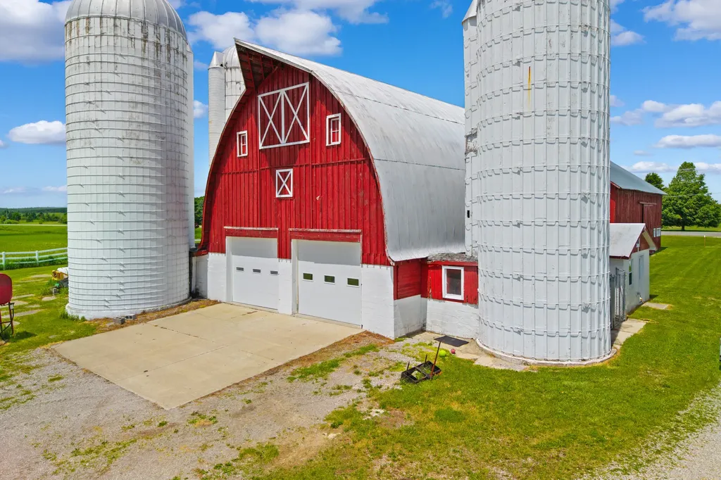 4490 E M-72 Harrisville Township MI 48740