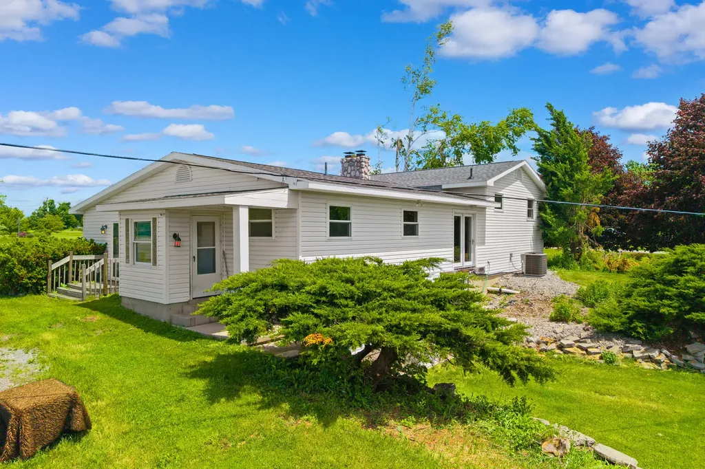 4490 E M-72 Harrisville Township MI 48740