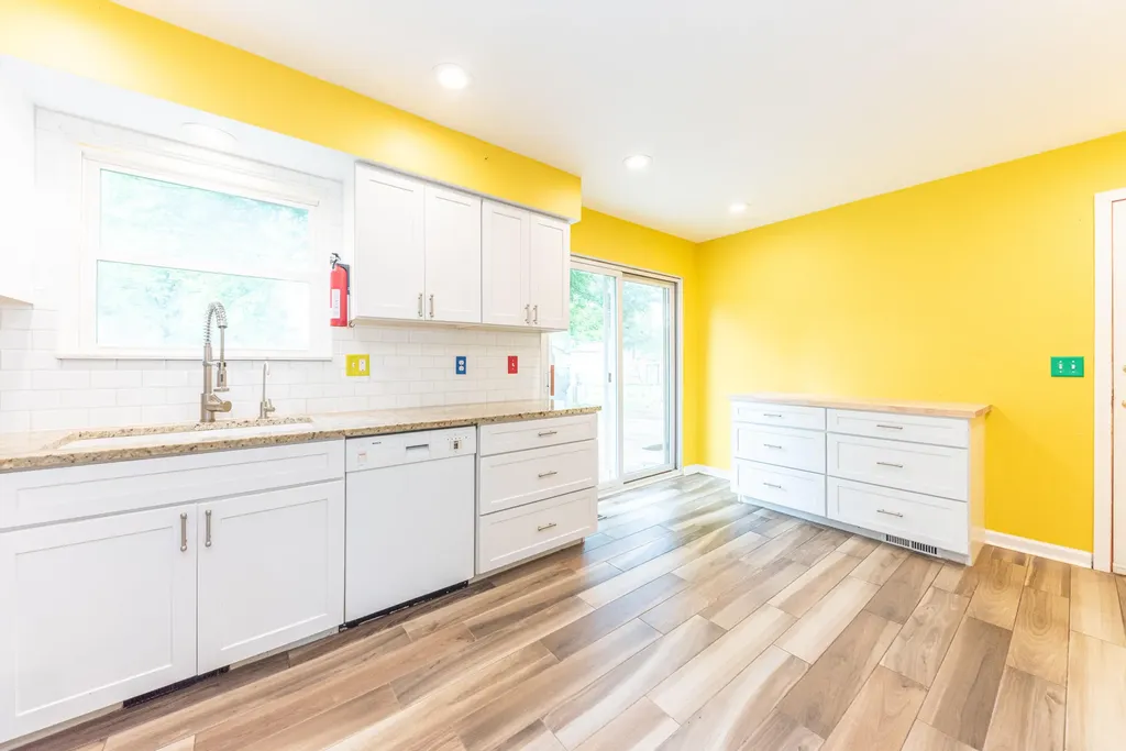 2683 Deake Avenue Pittsfield Charter Township MI 48108
