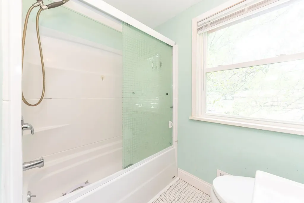 2683 Deake Avenue Pittsfield Charter Township MI 48108