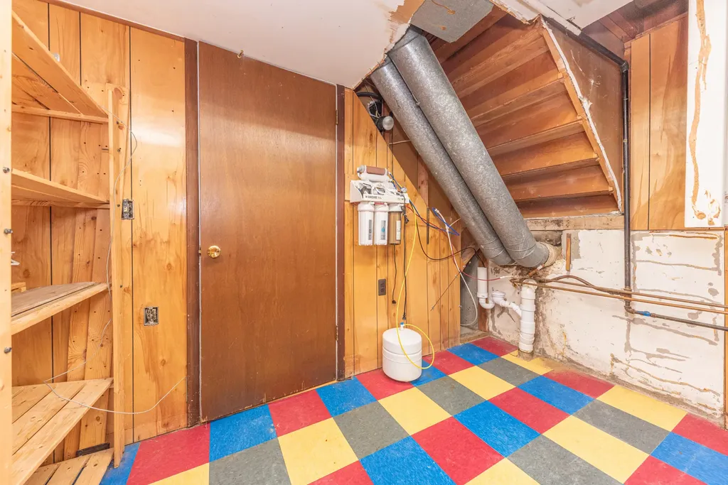 2683 Deake Avenue Pittsfield Charter Township MI 48108