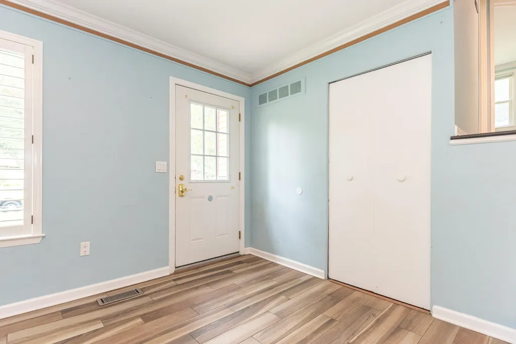 2683 Deake Avenue Pittsfield Charter Township MI 48108