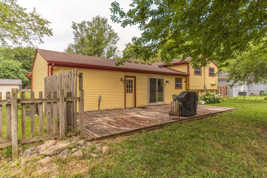 2683 Deake Avenue Pittsfield Charter Township MI 48108