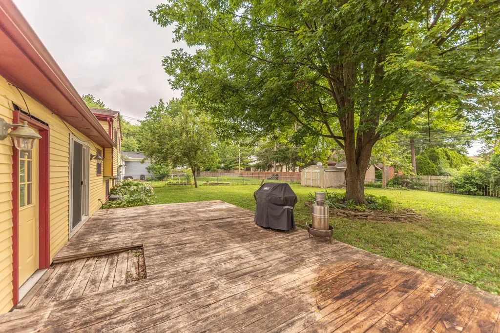 2683 Deake Avenue Pittsfield Charter Township MI 48108