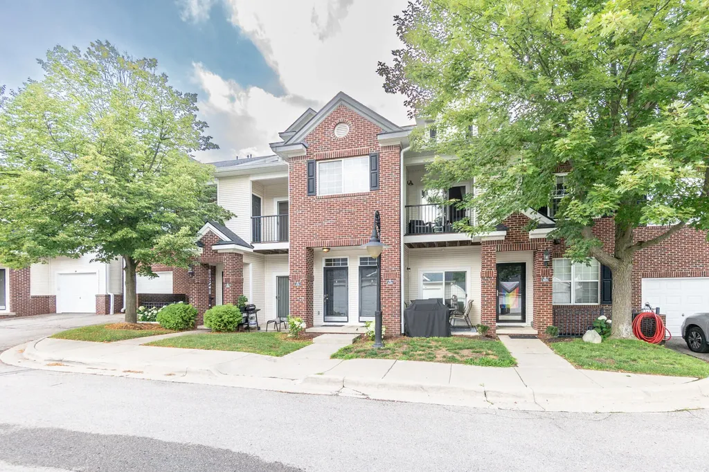 229 Scio Village Court Scio Township MI 48103