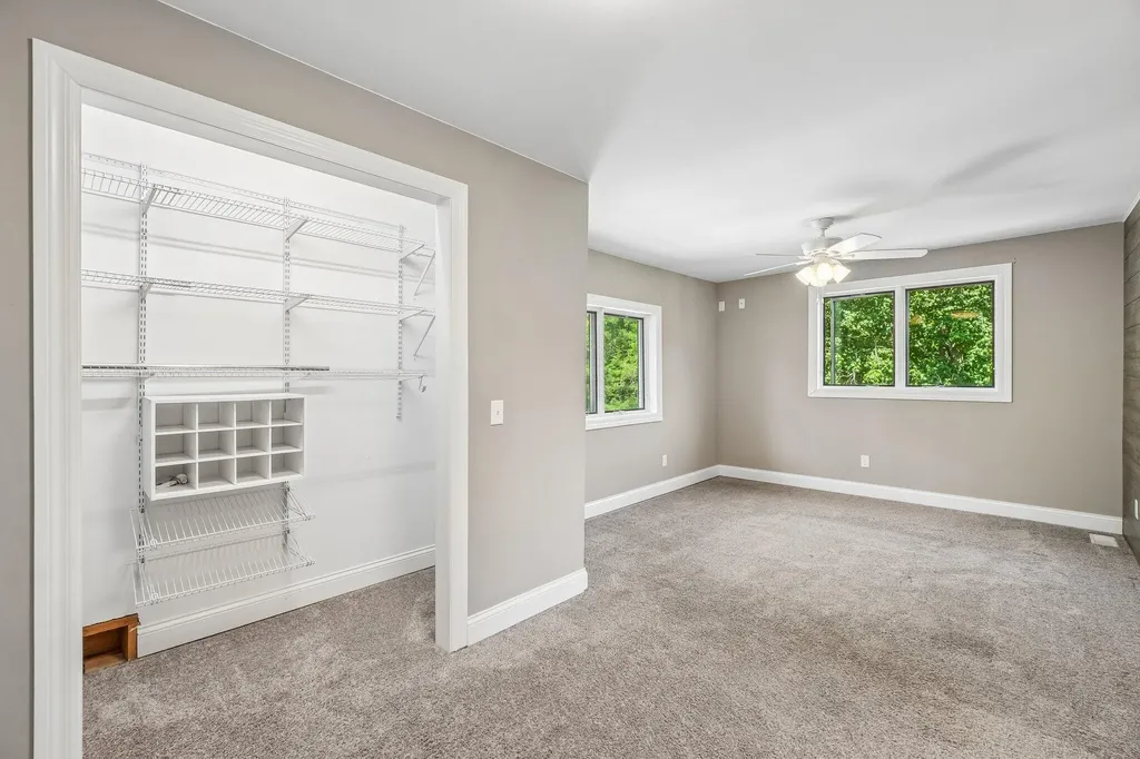10120 Noggles Road Manchester Township MI 48158