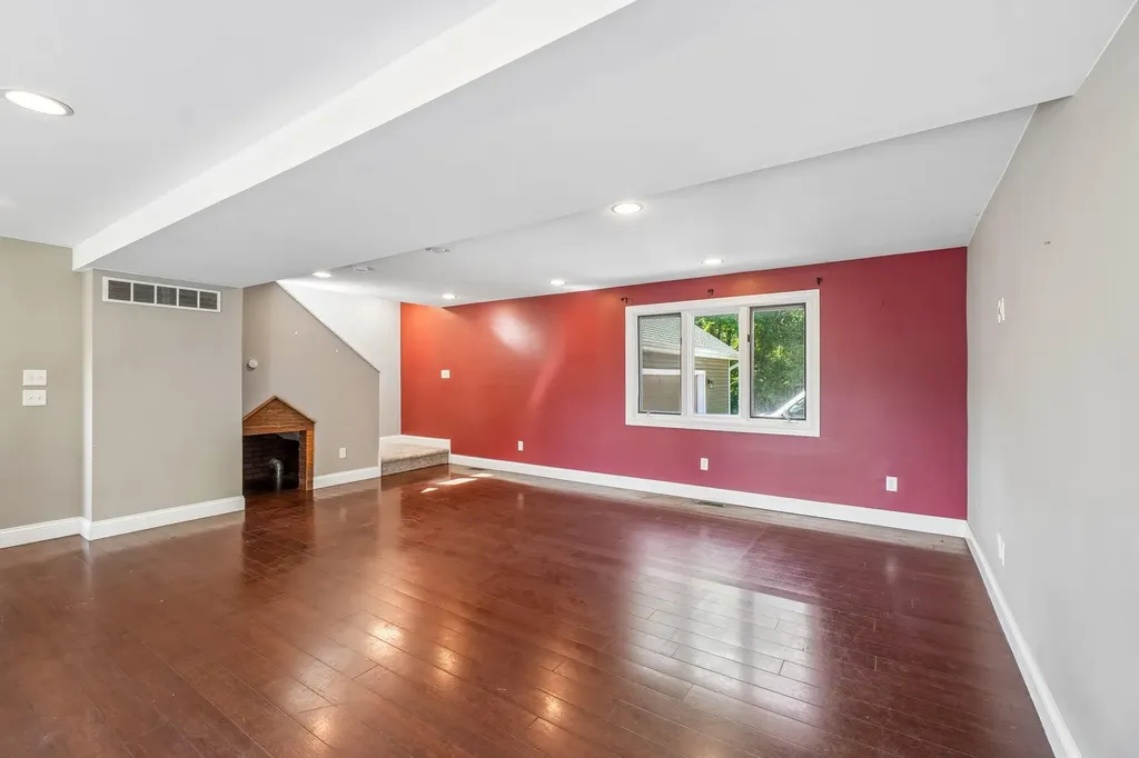10120 Noggles Road Manchester Township MI 48158