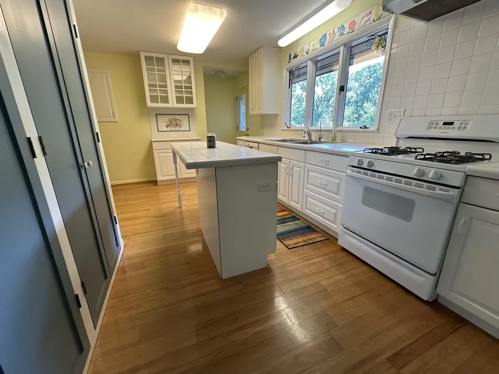 2631 N Maple Road Scio Township MI 48103