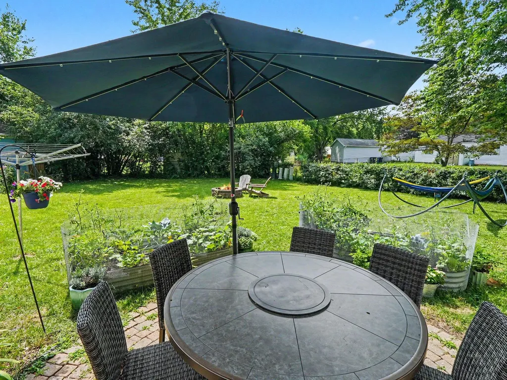 2136 Champagne Drive Ann Arbor City MI 48108