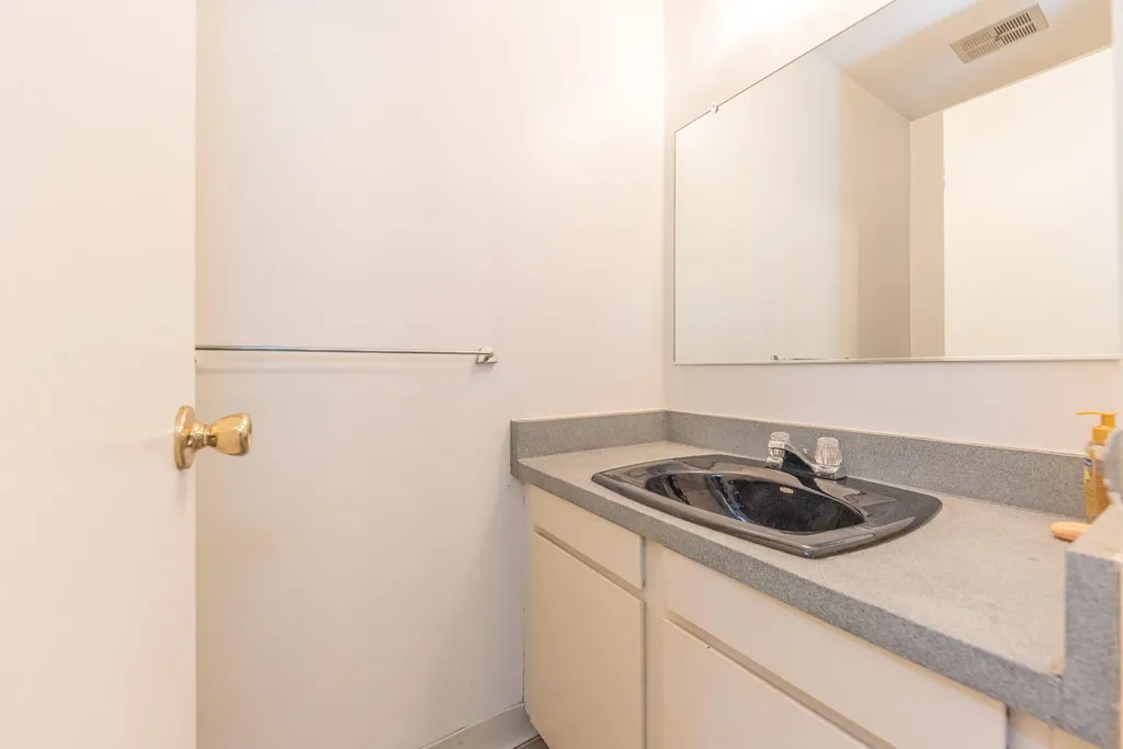 3286 Alpine Drive Ann Arbor City MI 48108