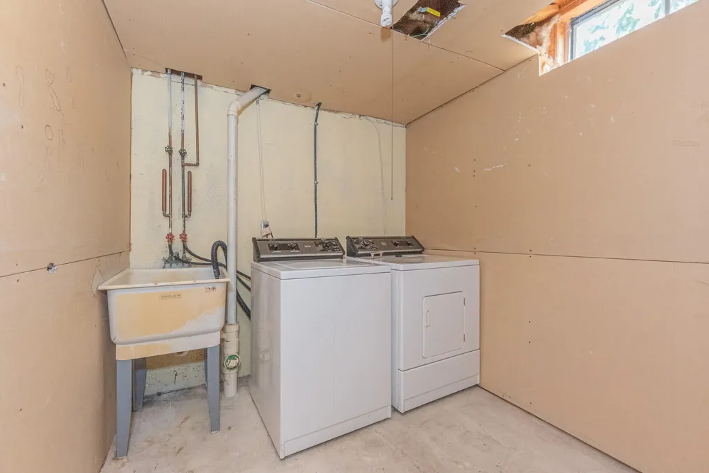 3286 Alpine Drive Ann Arbor City MI 48108