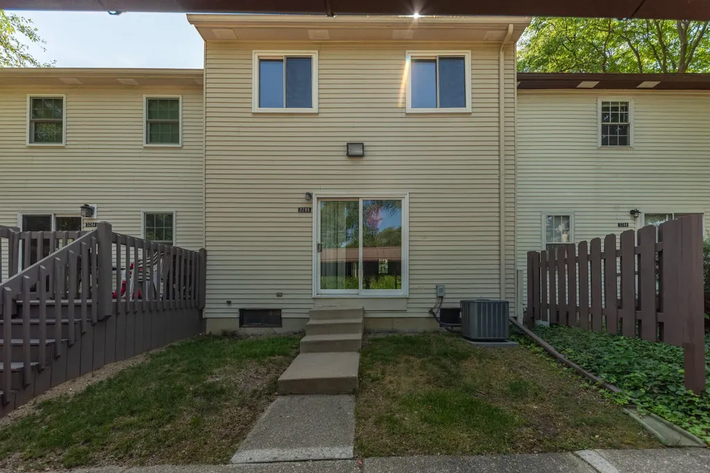 3286 Alpine Drive Ann Arbor City MI 48108