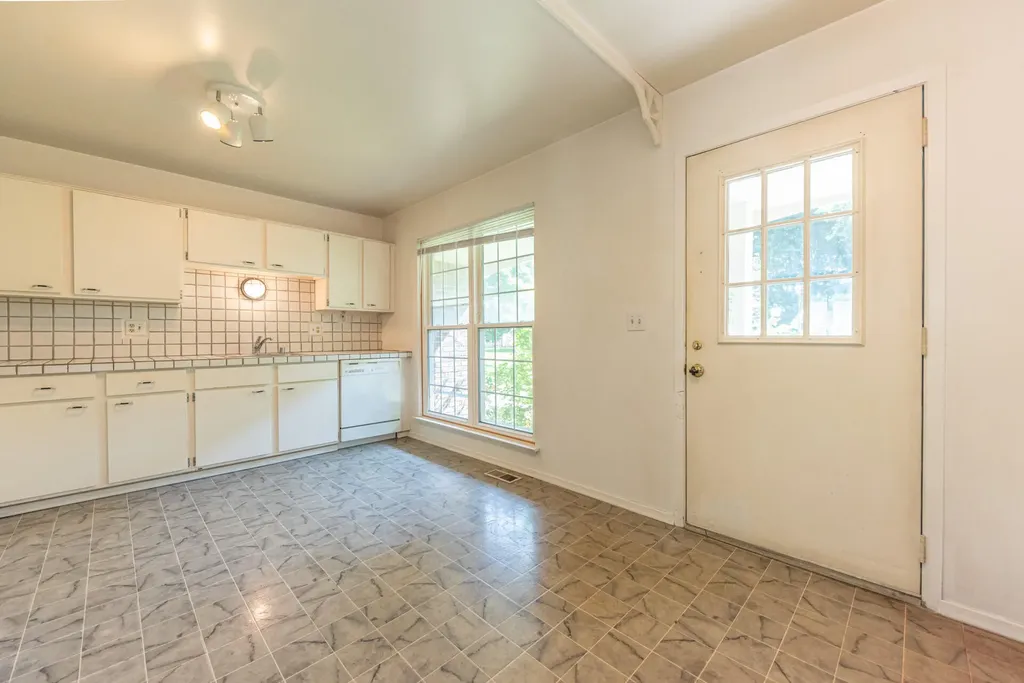 3286 Alpine Drive Ann Arbor City MI 48108