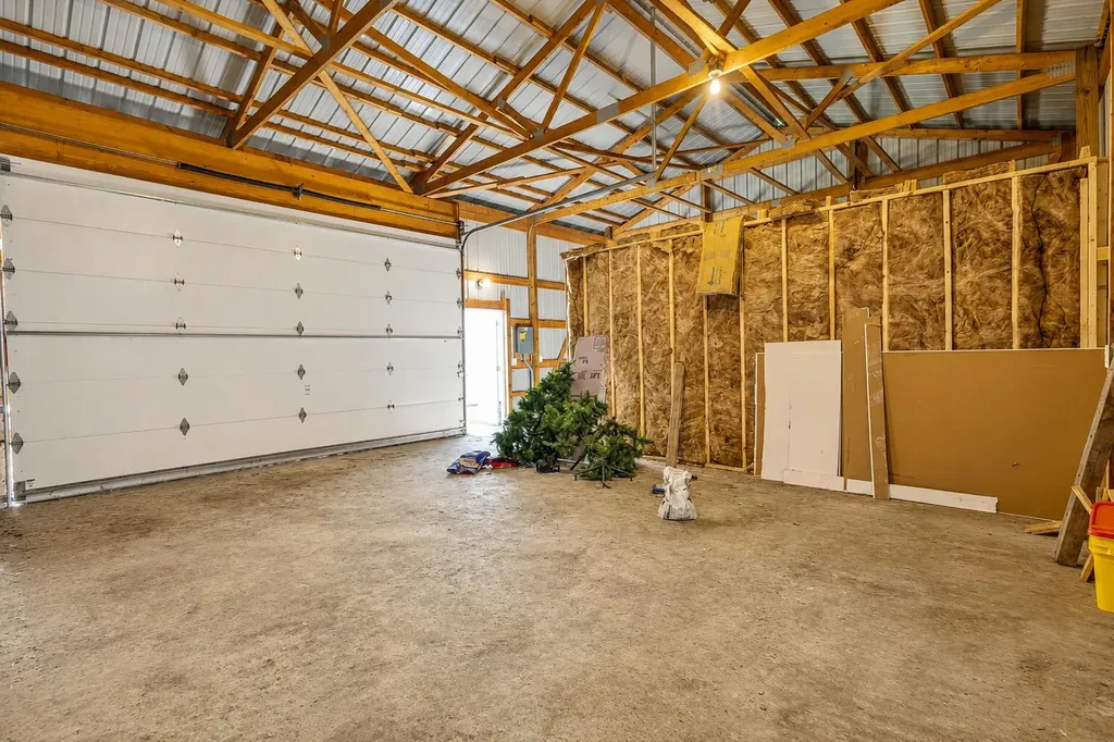582 Leenhouts Street Comstock Charter Township MI 49048