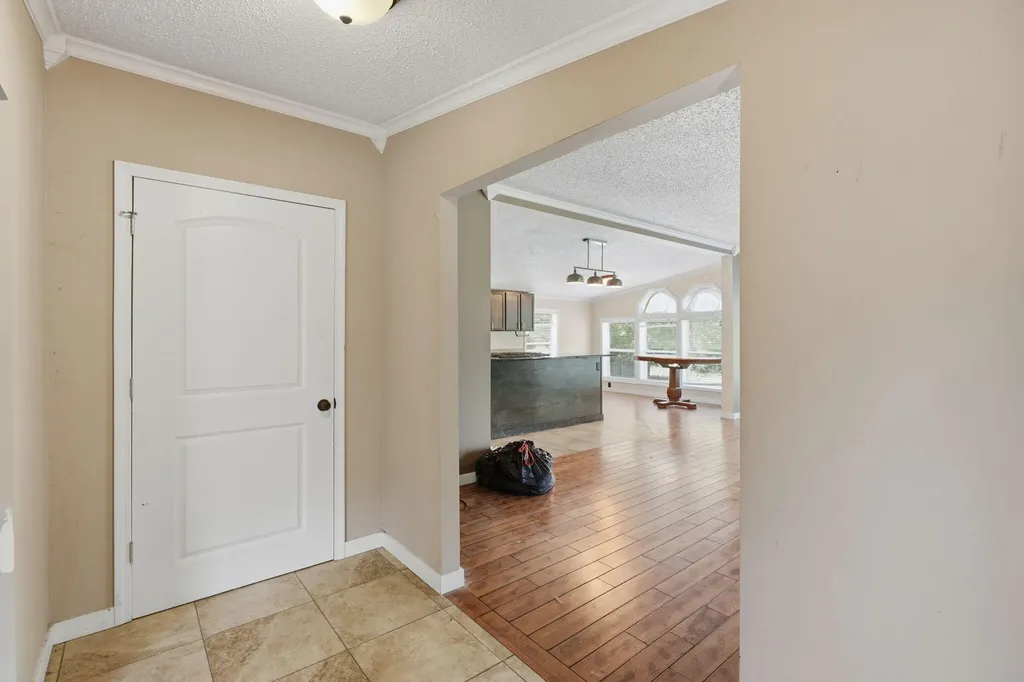 582 Leenhouts Street Comstock Charter Township MI 49048