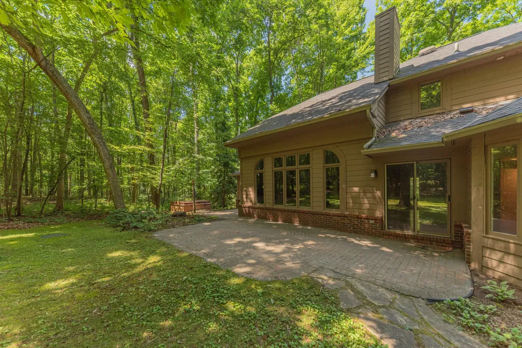 7421 Black Forest Drive Webster Township MI 48130