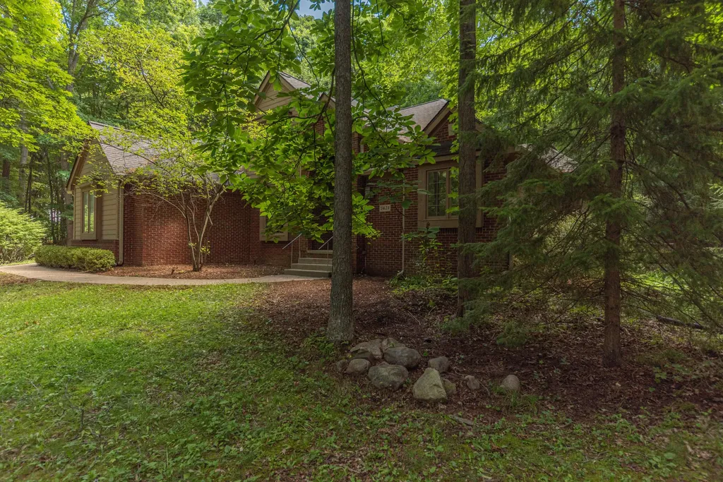 7421 Black Forest Drive Webster Township MI 48130