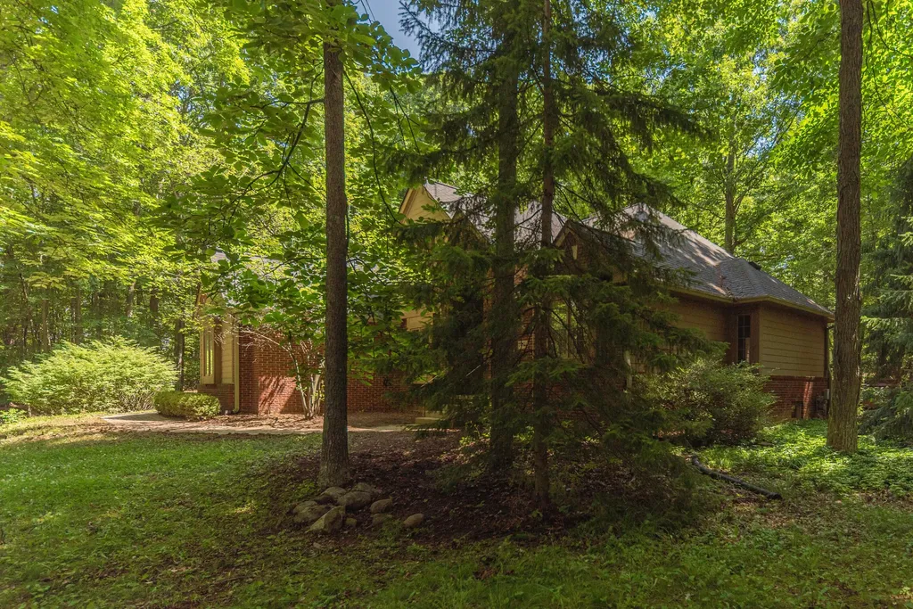 7421 Black Forest Drive Webster Township MI 48130