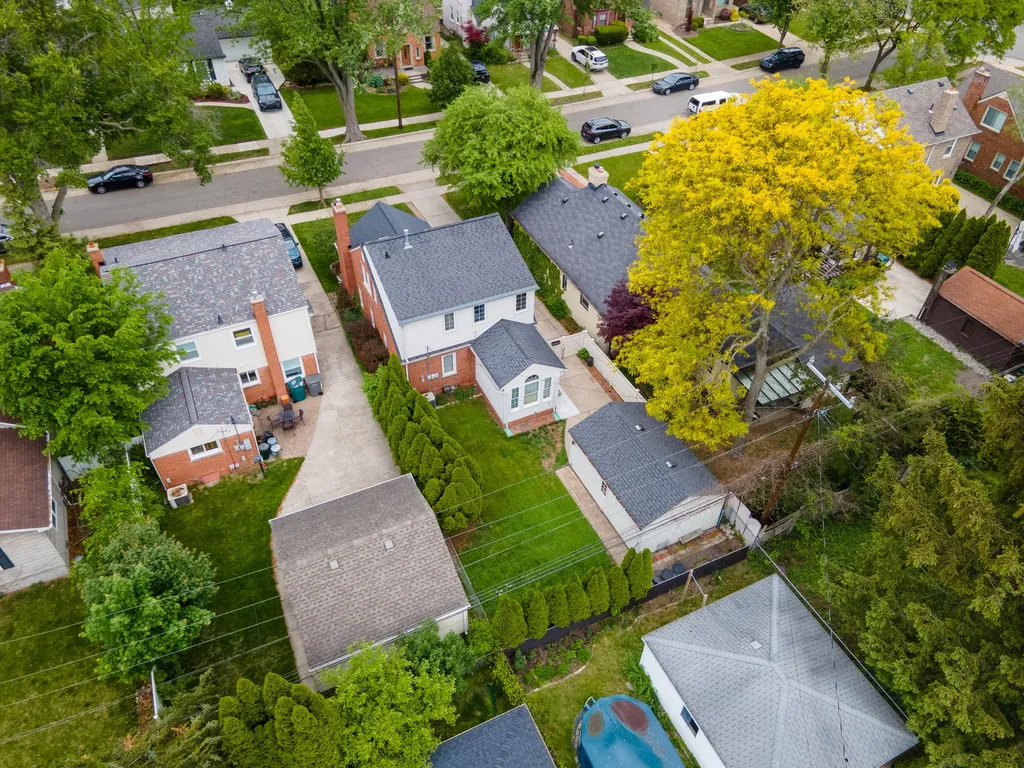 22845 Wellington Street Dearborn City MI 48124