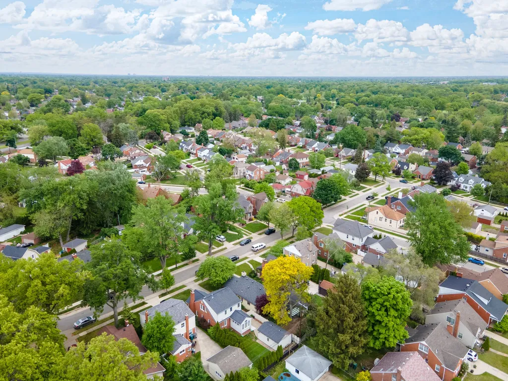 22845 Wellington Street Dearborn City MI 48124