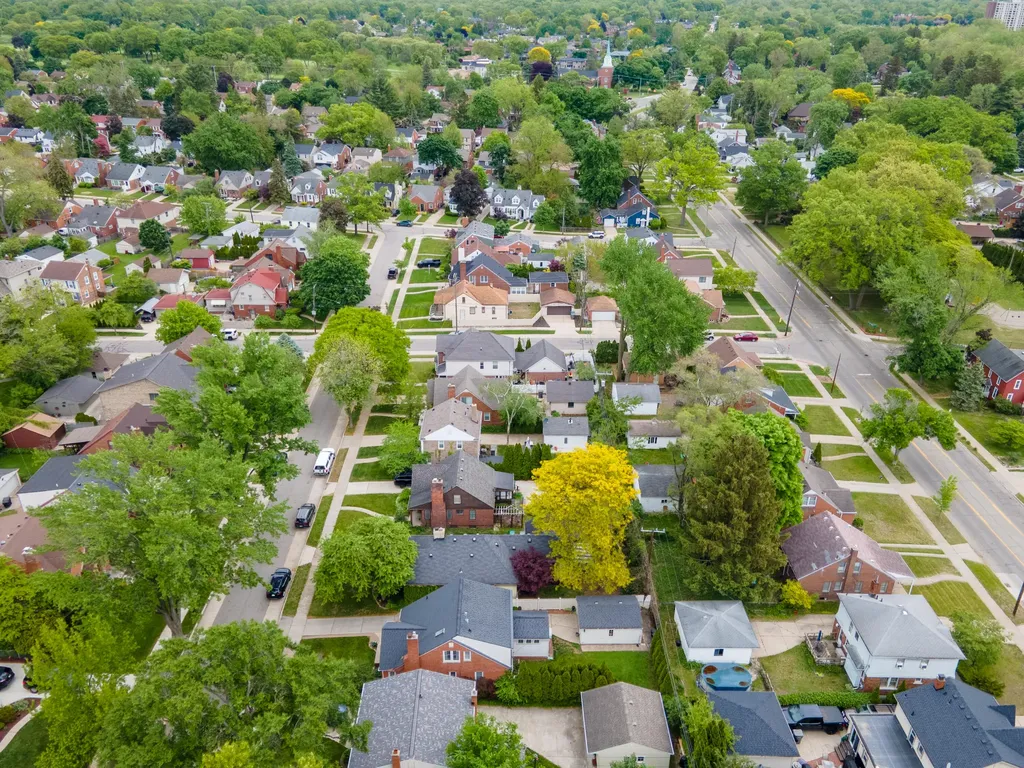 22845 Wellington Street Dearborn City MI 48124