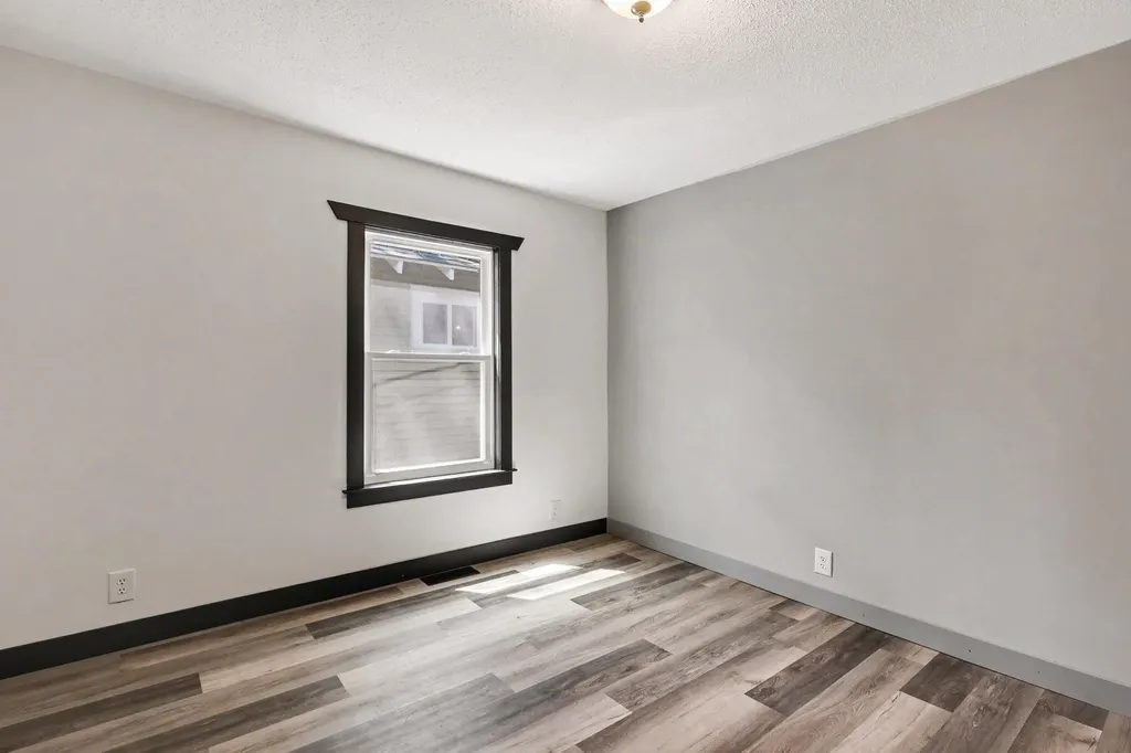 686 Marquette Avenue Muskegon City MI 49442