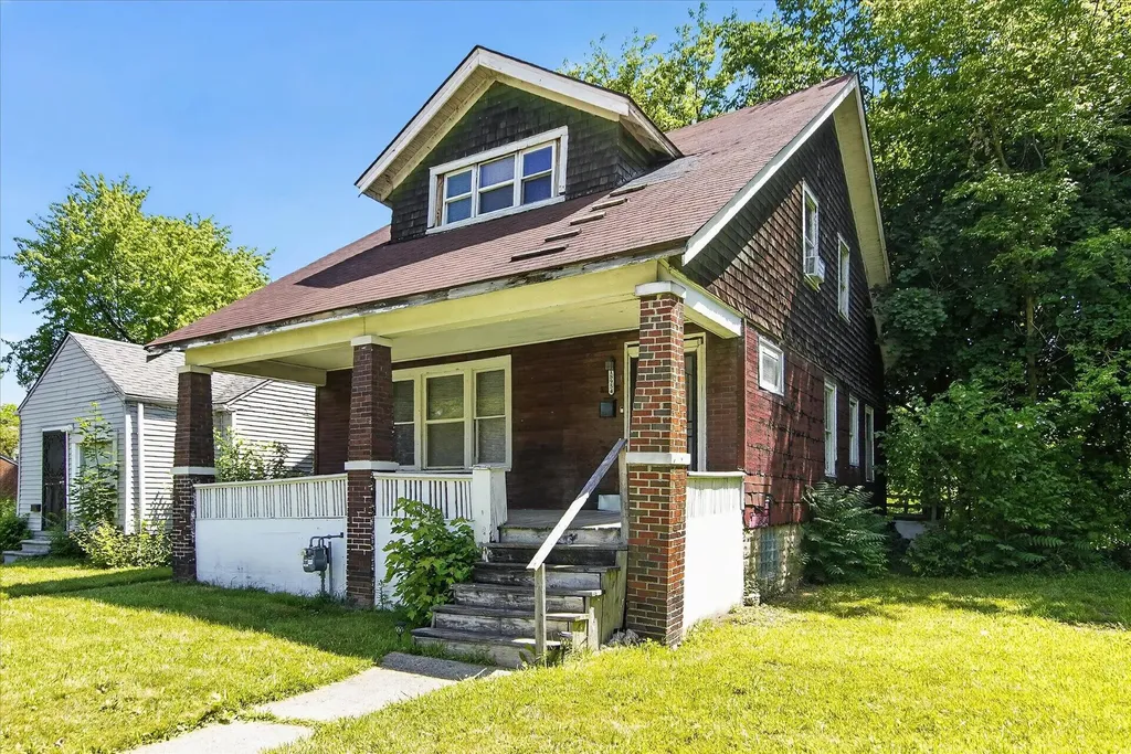 18954 Hickory Street Detroit City MI 48205