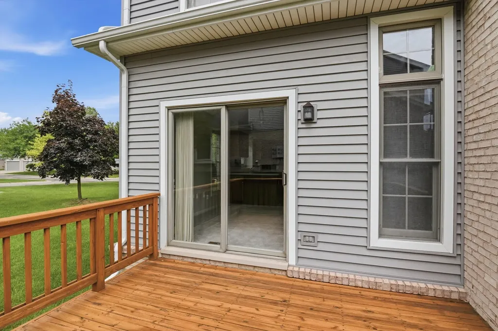 7492 Green Meadow Lane Canton Charter Township MI 48187