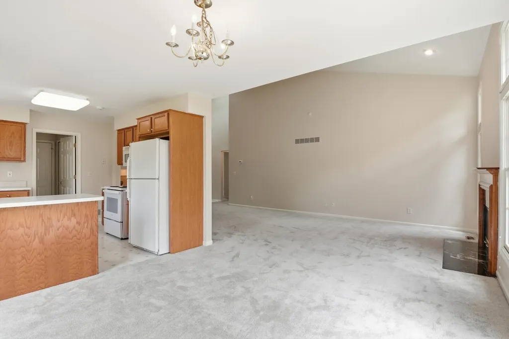 7492 Green Meadow Lane Canton Charter Township MI 48187