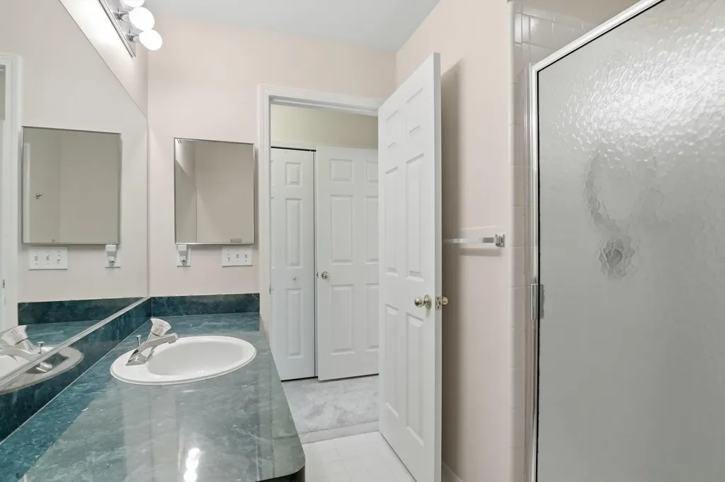 7492 Green Meadow Lane Canton Charter Township MI 48187