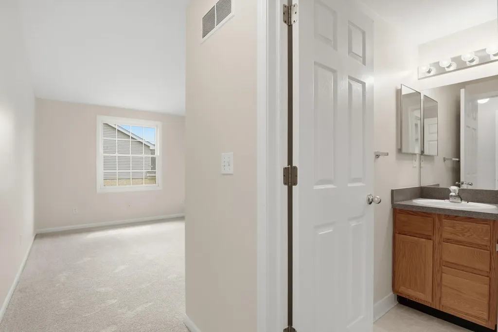 7492 Green Meadow Lane Canton Charter Township MI 48187