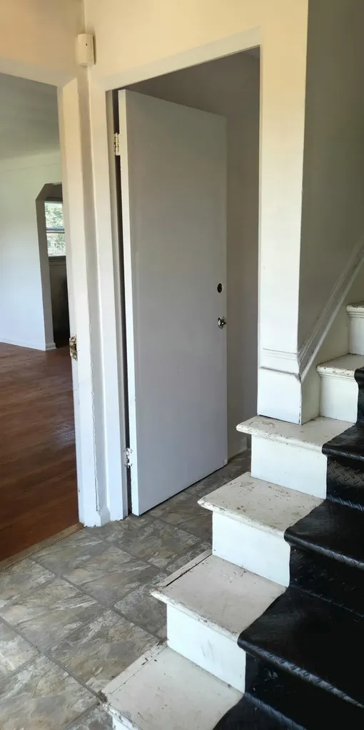 12618 W Outer Drive W Detroit City MI 48223