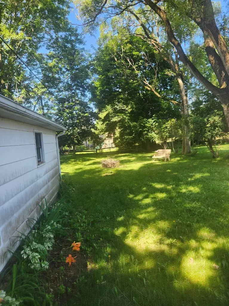 127 Gratton Street Bad Axe City MI 48413