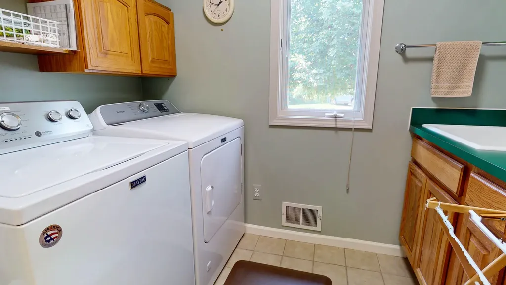 4117 Brookview Court Pittsfield Charter Township MI 48108