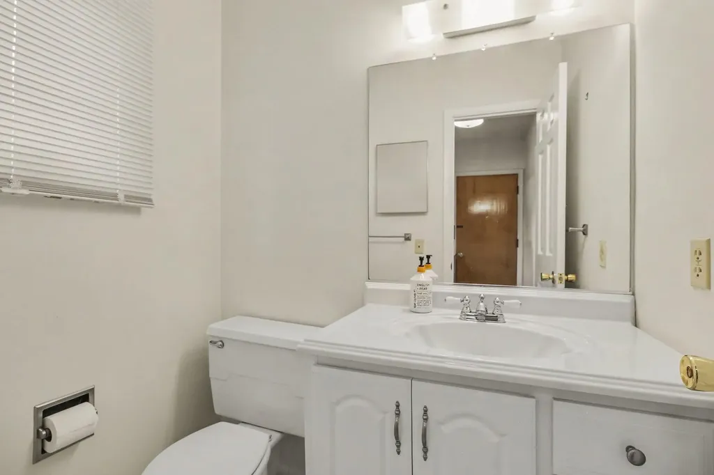 2043 Winsted Boulevard Ann Arbor City MI 48103