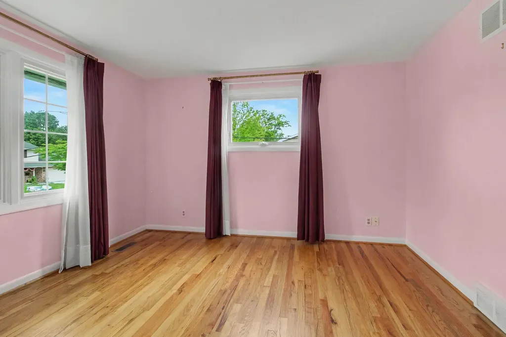 2043 Winsted Boulevard Ann Arbor City MI 48103