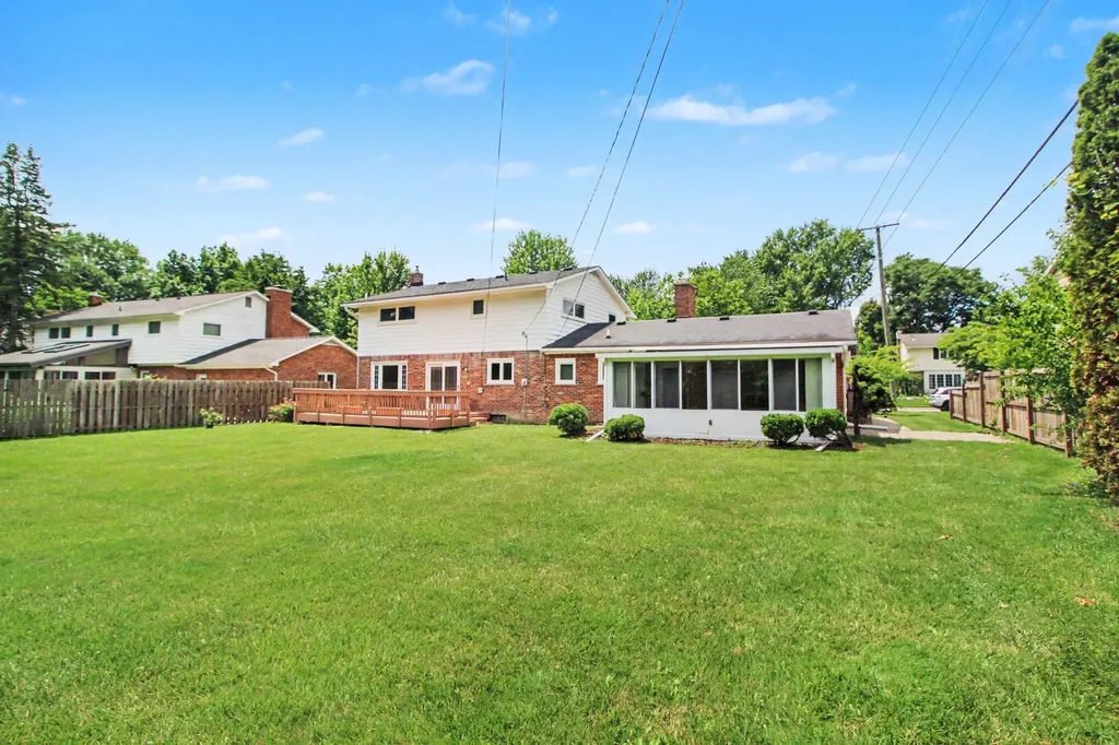 2043 Winsted Boulevard Ann Arbor City MI 48103