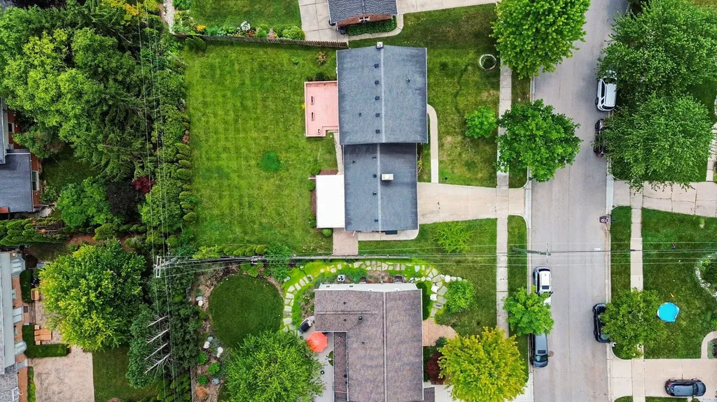 2043 Winsted Boulevard Ann Arbor City MI 48103