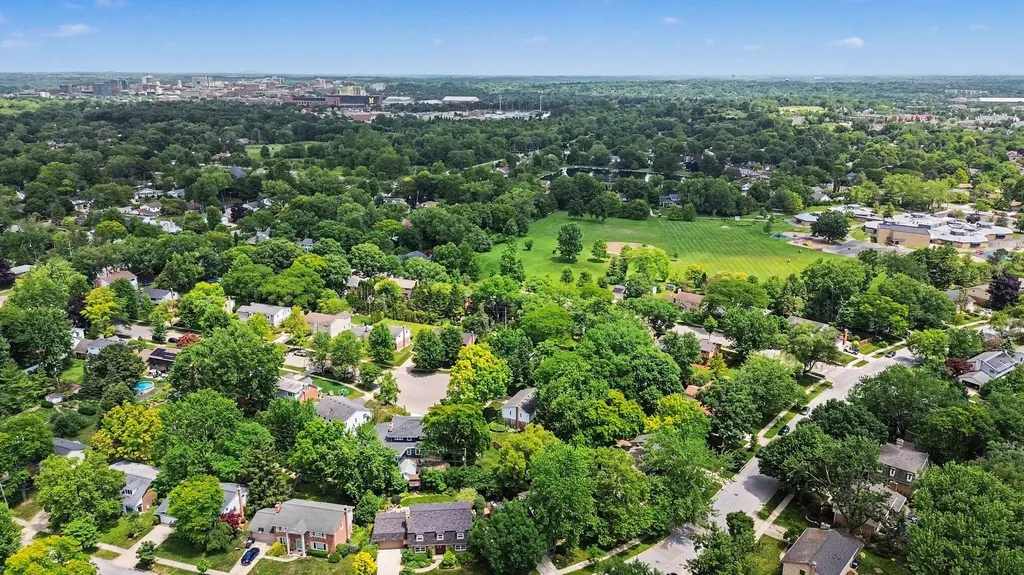 2043 Winsted Boulevard Ann Arbor City MI 48103